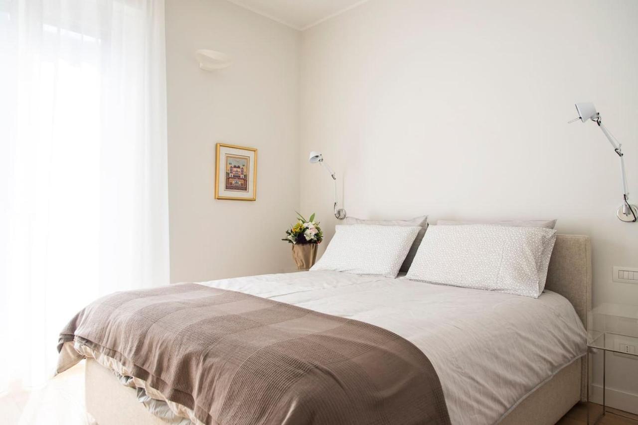 Brand New Apt , City Life District มิลาน ภายนอก รูปภาพ